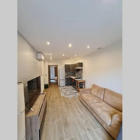 Magnifique T2 Dans Maison Neuve D'architecte / Magnificent T2 In A New Architect House Apartment